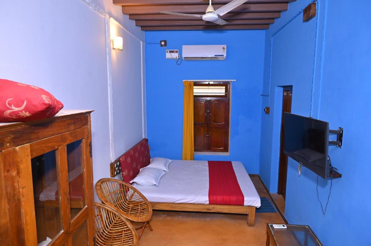 Les Boganveillea Heritage Guest House Auroville Esterno foto