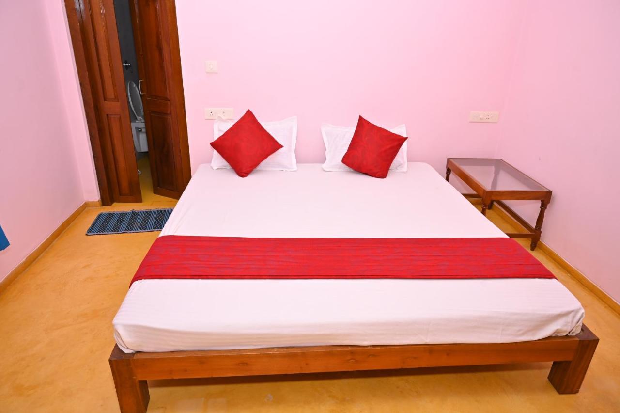 Les Boganveillea Heritage Guest House Auroville Esterno foto