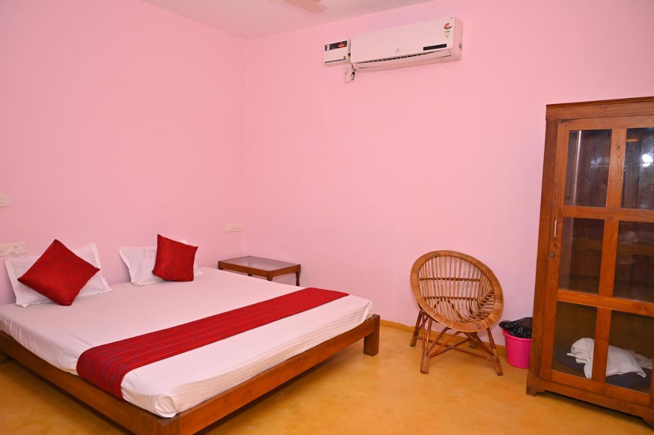 Les Boganveillea Heritage Guest House Auroville Esterno foto