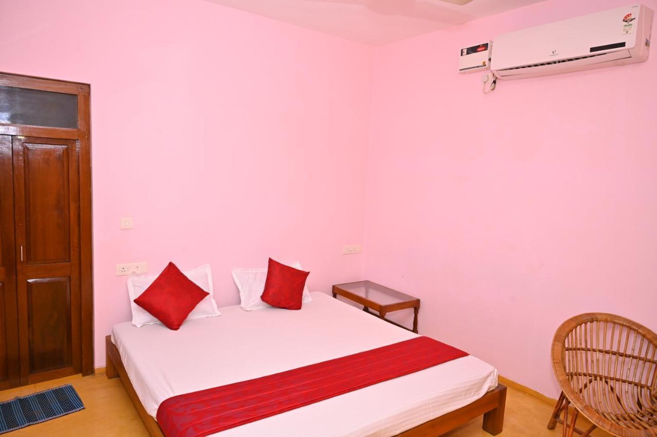 Les Boganveillea Heritage Guest House Auroville Esterno foto