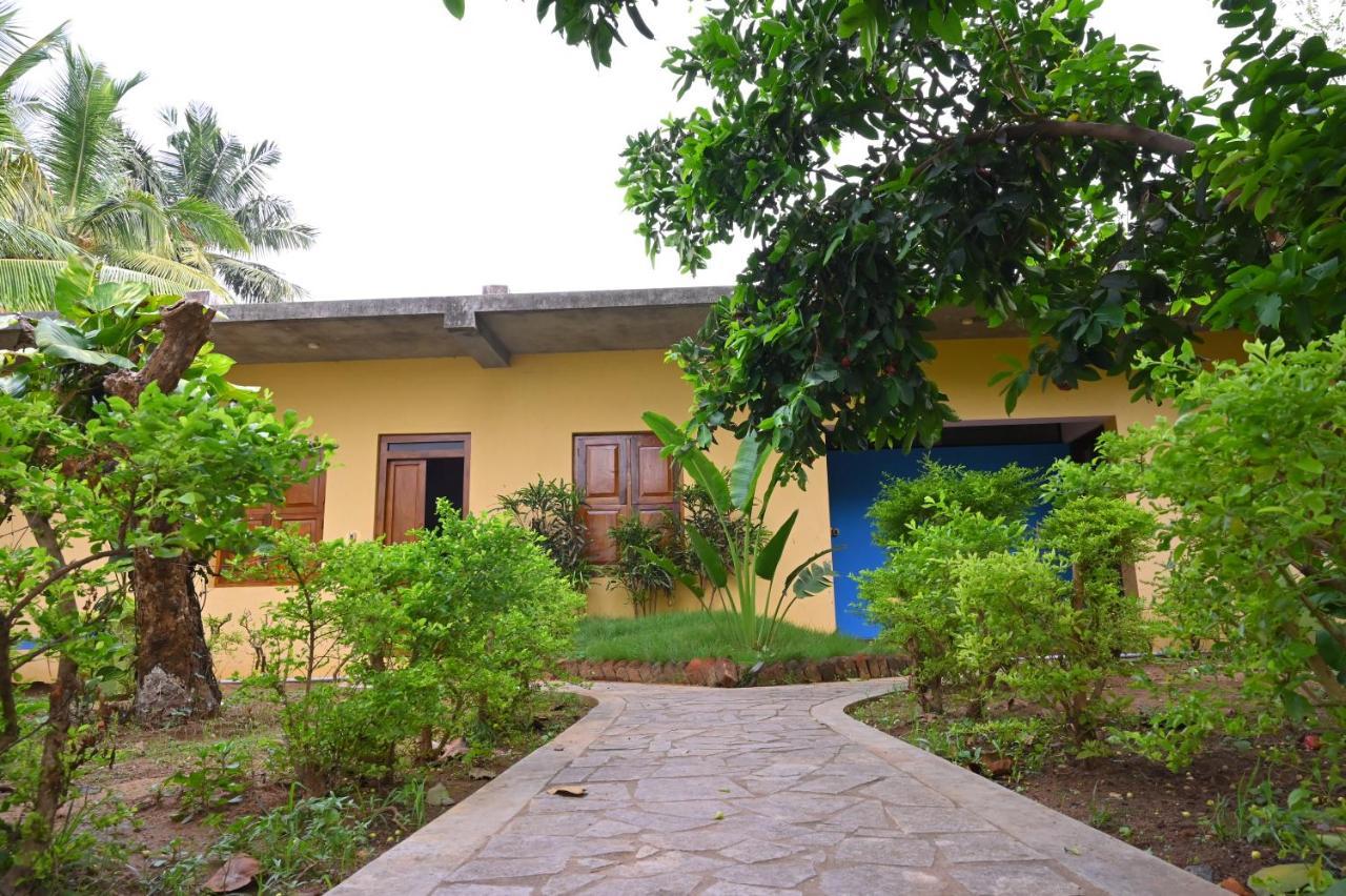 Les Boganveillea Heritage Guest House Auroville Esterno foto