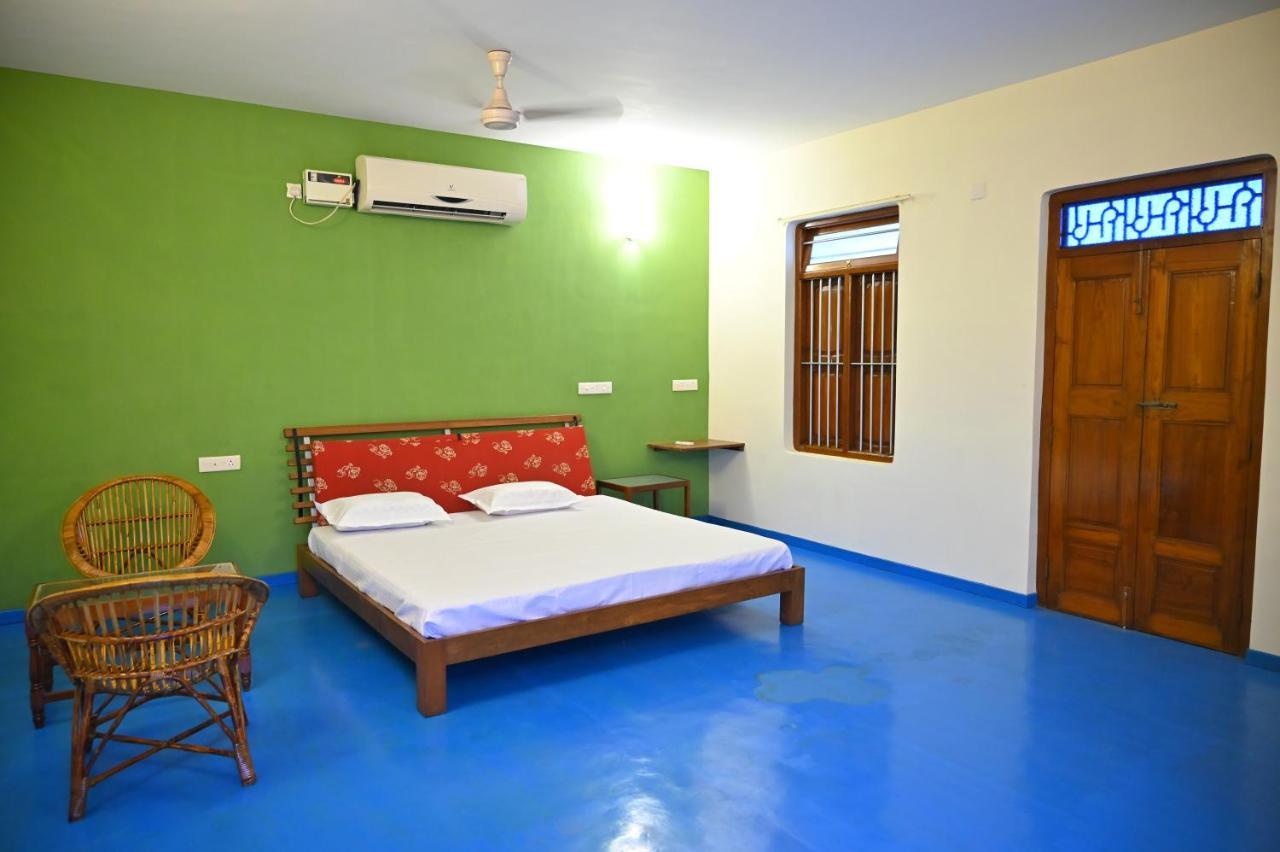 Les Boganveillea Heritage Guest House Auroville Esterno foto