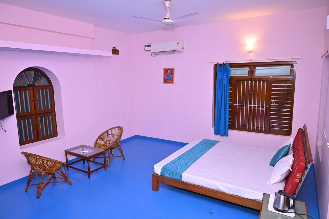 Les Boganveillea Heritage Guest House Auroville Esterno foto