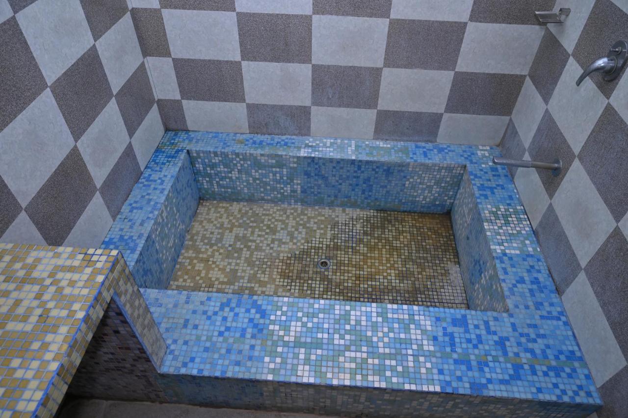 Les Boganveillea Heritage Guest House Auroville Esterno foto