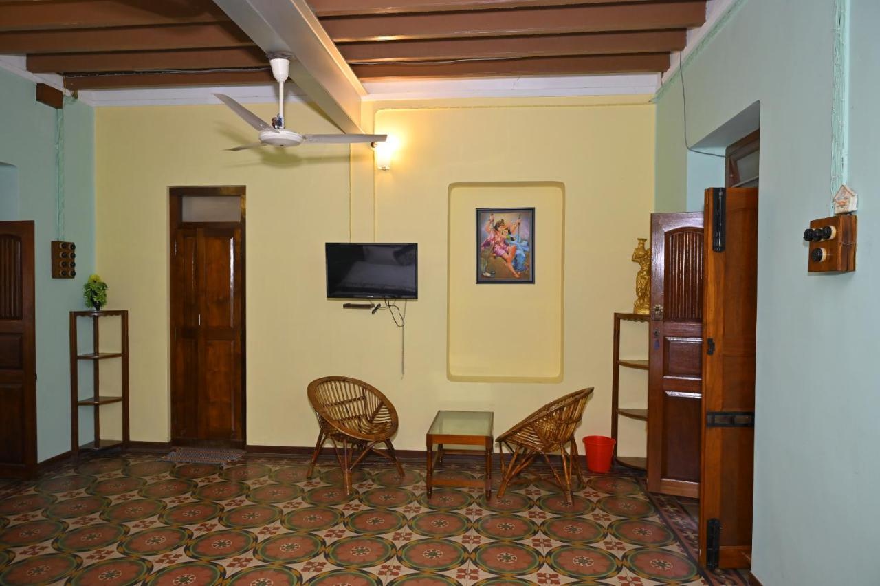Les Boganveillea Heritage Guest House Auroville Esterno foto