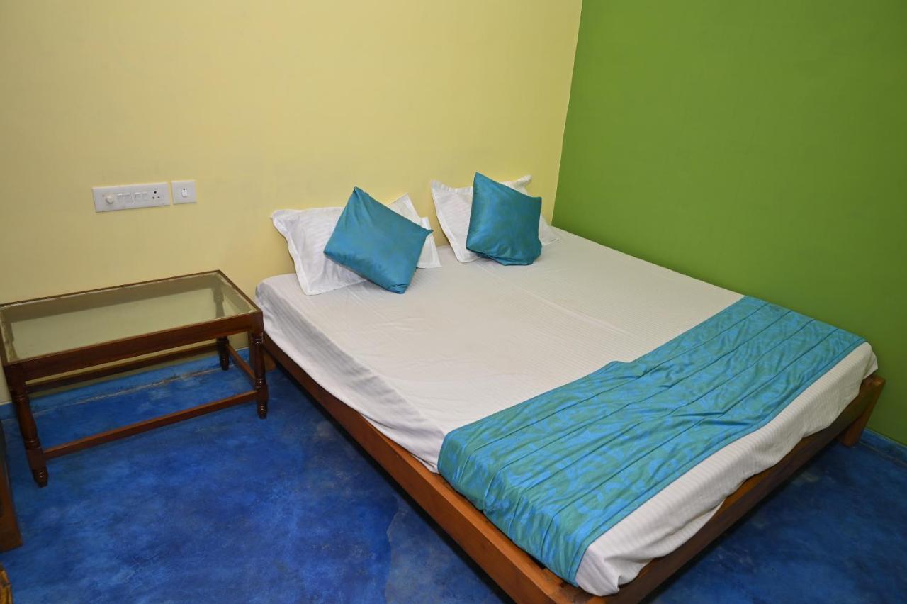 Les Boganveillea Heritage Guest House Auroville Esterno foto