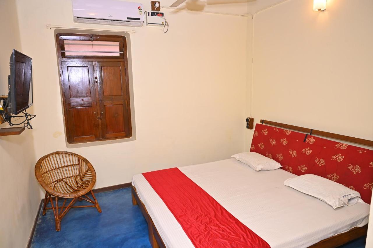 Les Boganveillea Heritage Guest House Auroville Esterno foto