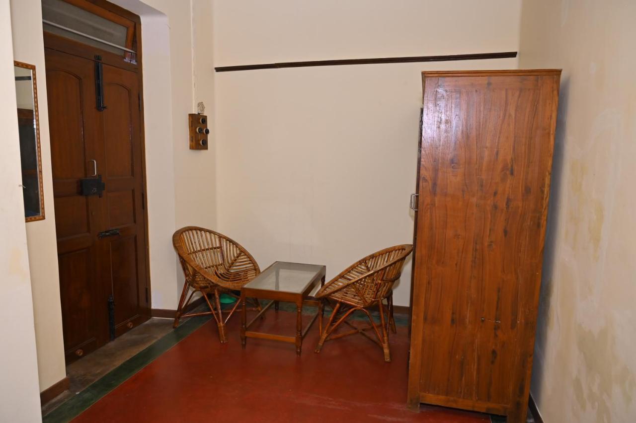 Les Boganveillea Heritage Guest House Auroville Esterno foto