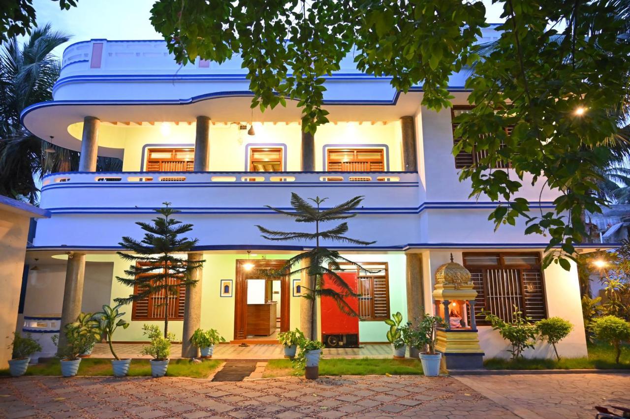 Les Boganveillea Heritage Guest House Auroville Esterno foto